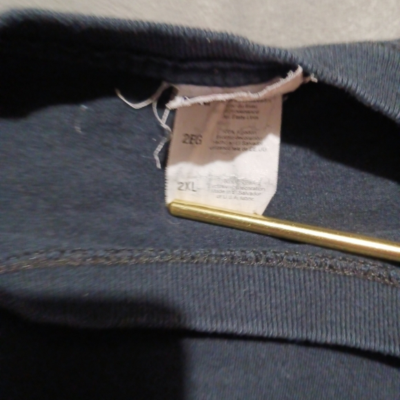 Mossy Oak Women's 2XL Black and Pink Short Sleeve T-shirt - Picture 3 of 4